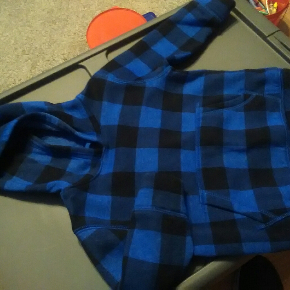 Lot of 18 months boy clothes /open to offers